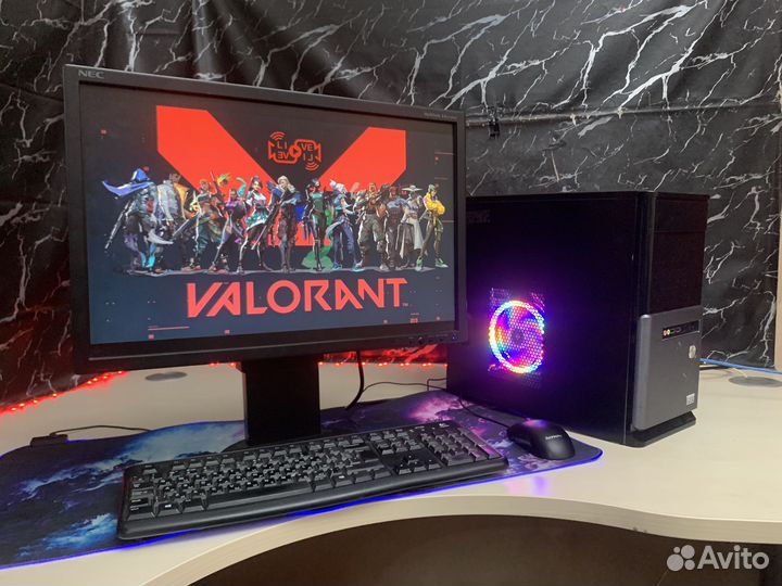 4 ядерный игровой компьютер с монитором под ключ