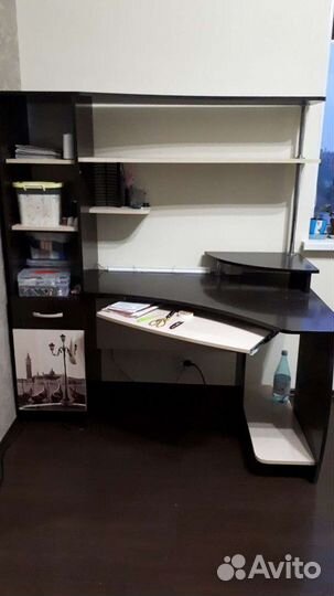 Компьютерный стол