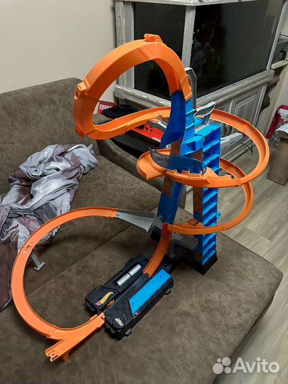 Гоночный трек хот вилс