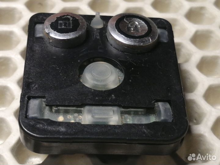 72147-TL4-E1 hlik-1T Honda кнопочная часть ключа