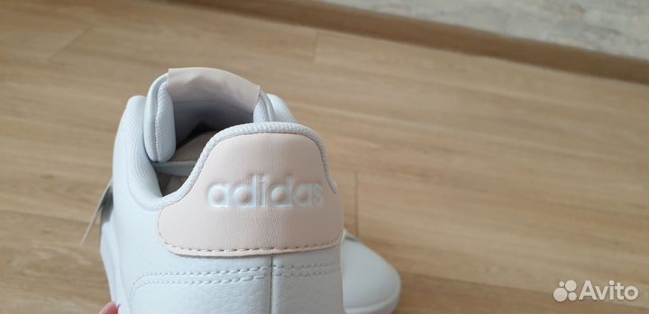 Кроссовки женские Adidas Advantage. Оригинал