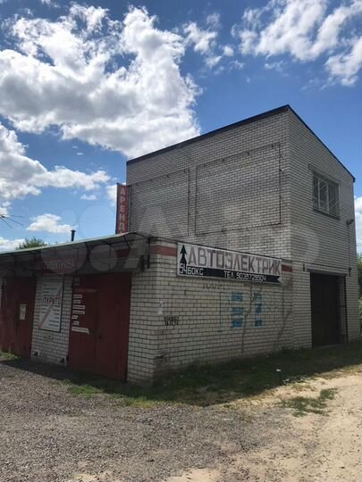 Гараж, > 30 м²