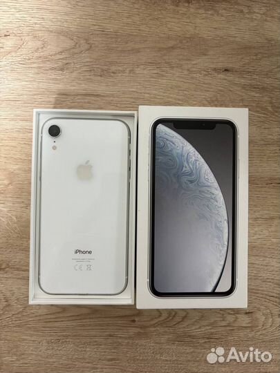 iPhone Xr, 64 ГБ