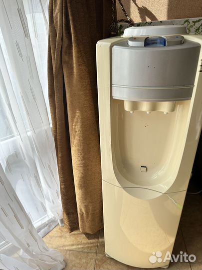 Кулер для воды бу