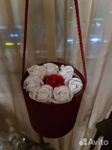 Букет из мыльных роз в коробке