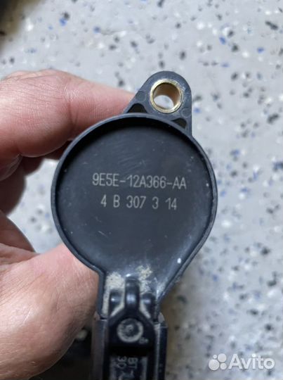 Катушка зажигания Volkswagen Polo