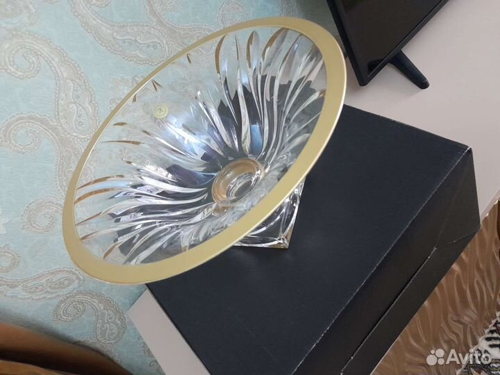 Ваза для фруктов на ножке хрусталь