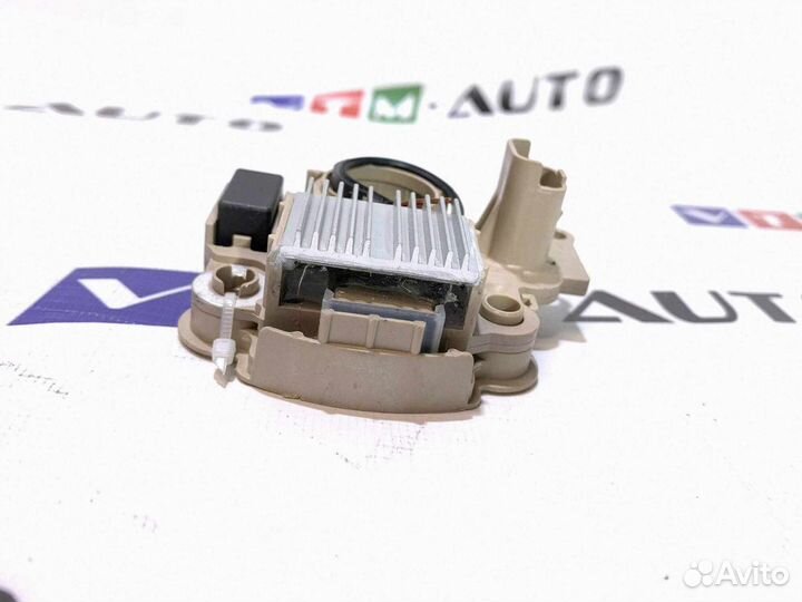 Реле-регулятор Renault Grand Scenic/Megane/Kangoo