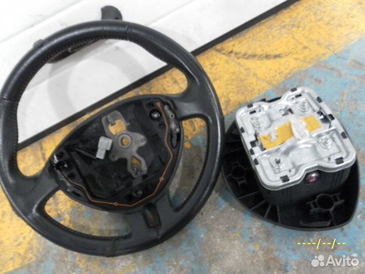 Руль Рено Клио 3 кожаный с AIR BAG