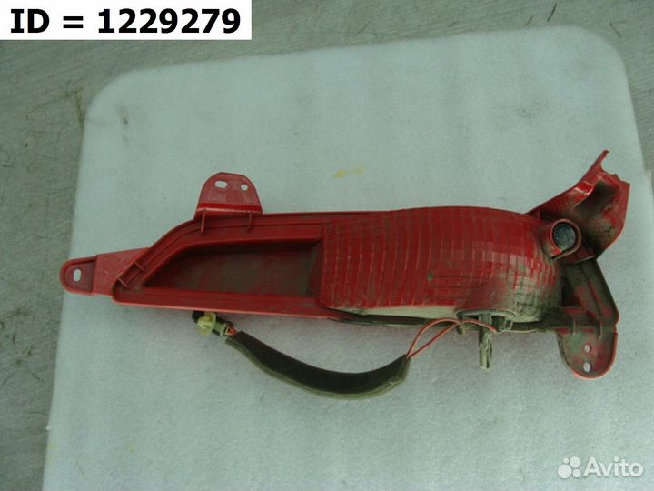 Фонарь заднего бампера левый Hyundai Creta