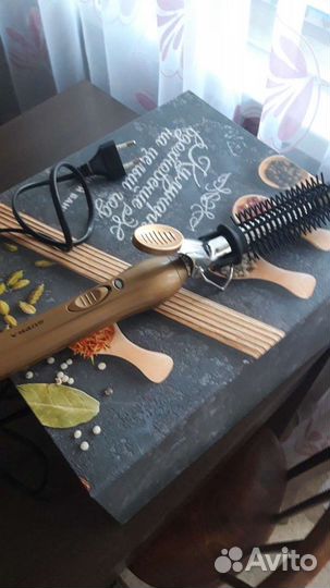 Плойка для укладки волос