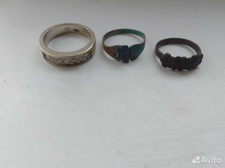 Серебряное кольцо