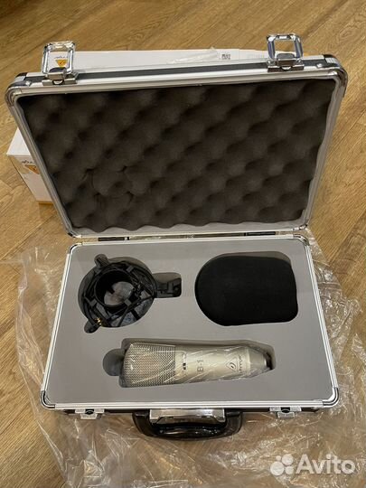 Behringer B1 + XLR кабель