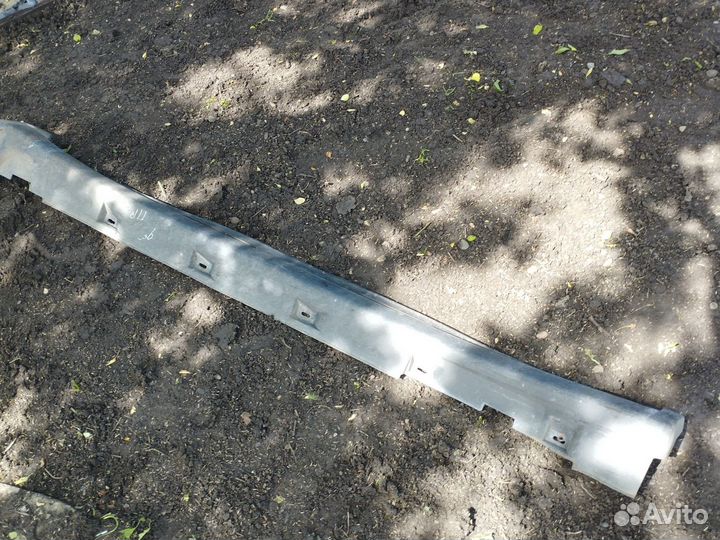 Порог Сааб 9-5