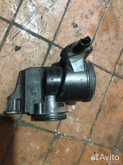 Корпус термостата Volkswagen Polo 2000