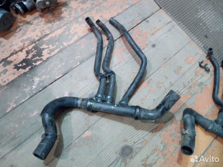 Патрубок радиатора renault sandero АКПП