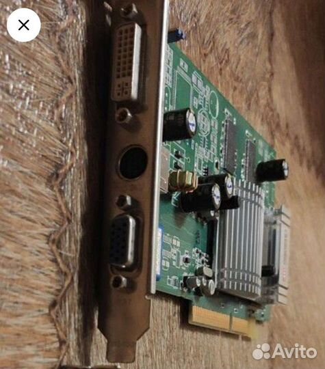 Видеокарта Radeon 9600