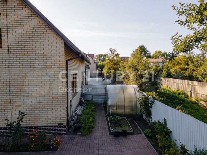 Таунхаус 181,5 м² на участке 3 сот.