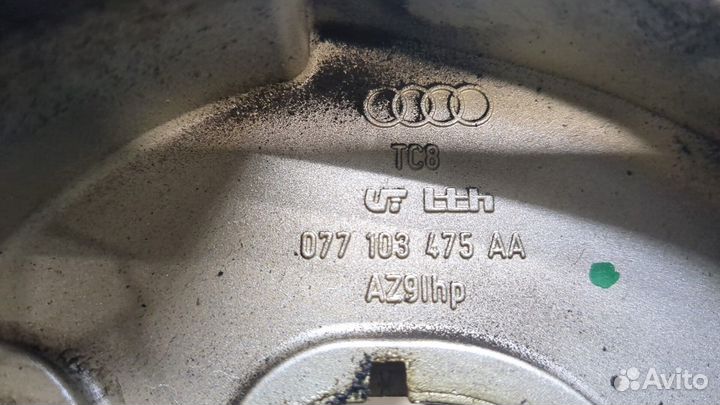 Крышка клапанная двс Volkswagen Phaeton, 2004