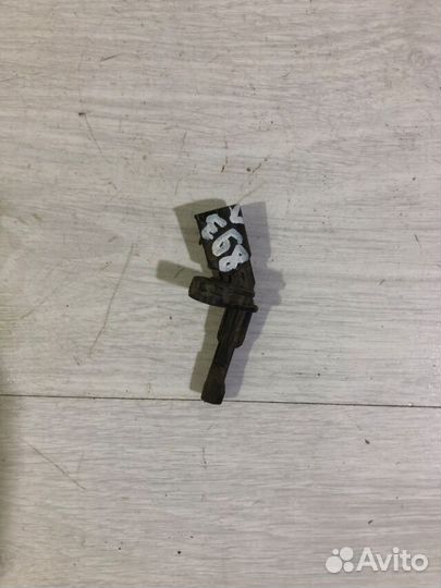 Датчик ABS задний левый volkswagen golf 6 1.4 мт х