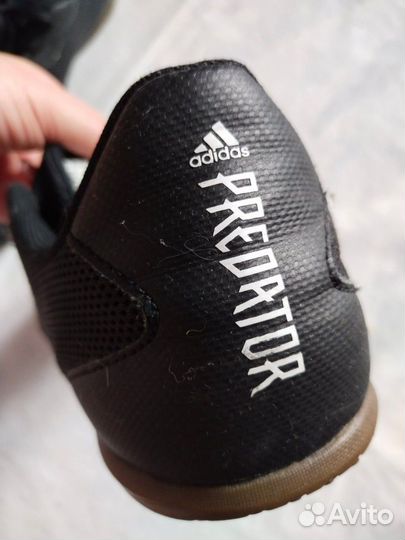 Бутсы adidas predator