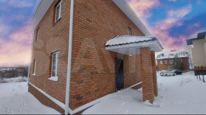 Коттедж 232 м² на участке 5,2 сот.