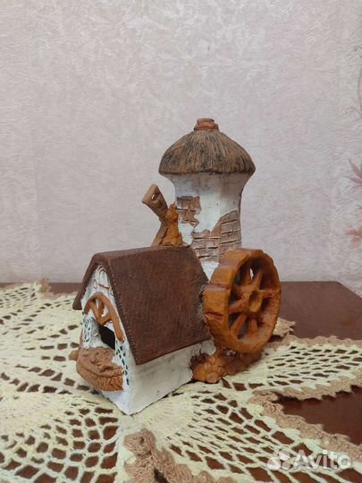 Глиняная статуэтка Мельница