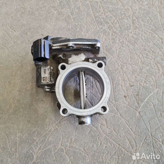 Дроссельная заслонка Jeep Grand Cherokee WK2 VM