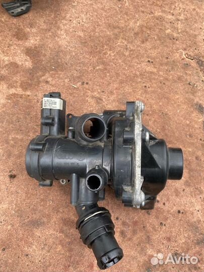 Водяной насос с термостатом (Skoda Octavia A7