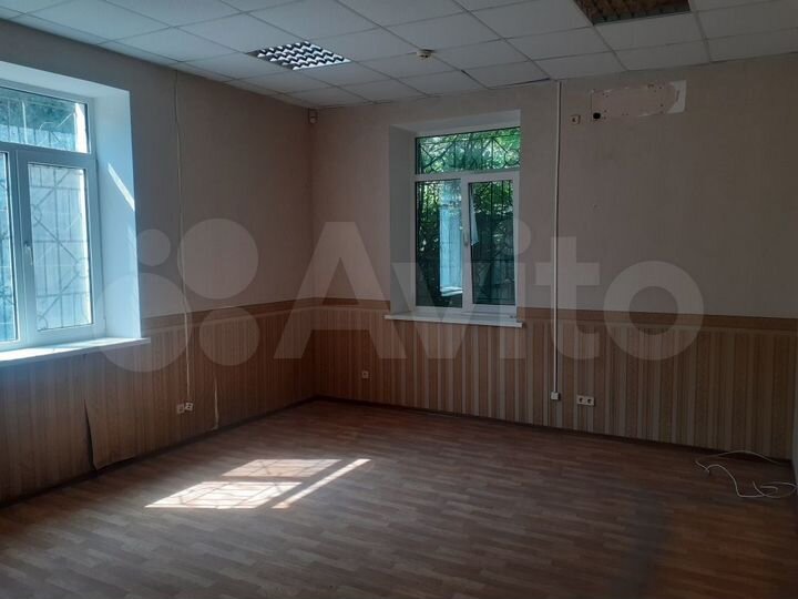 Свободного назначения, 847.9 м²