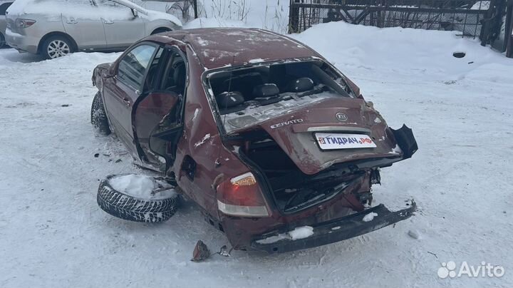 Рейка топливная Kia Cerato (LD) 35340-2B000