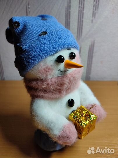 Красивые снеговики (ручная работа)