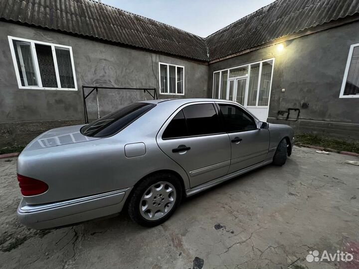 Mercedes-Benz E-класс 2.3 AT, 1996, 350 000 км