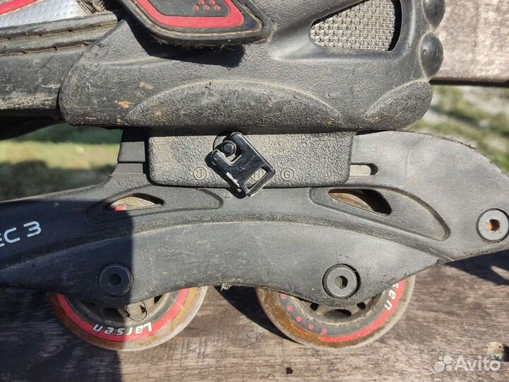 Роликовые коньки