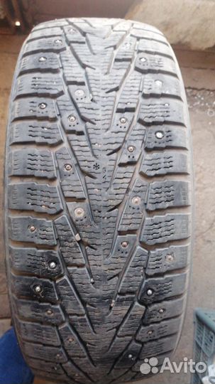 Nokian Tyres Hakkapeliitta 7 SUV 225/60 R17 103T