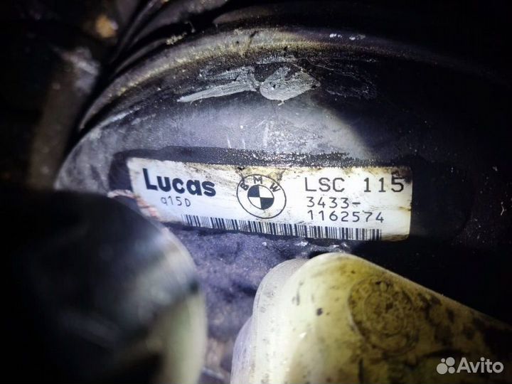 BMW E34 двойной вакуумный усилитель тормозов