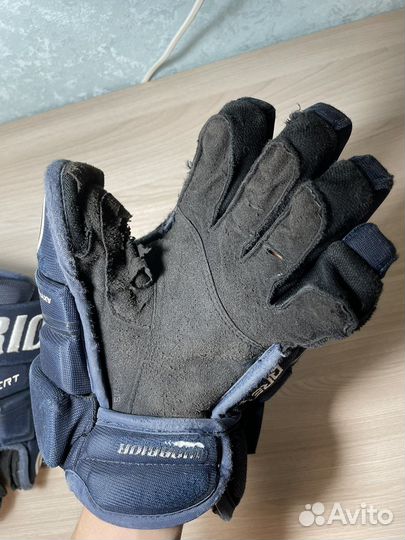 Краги хоккейные 12