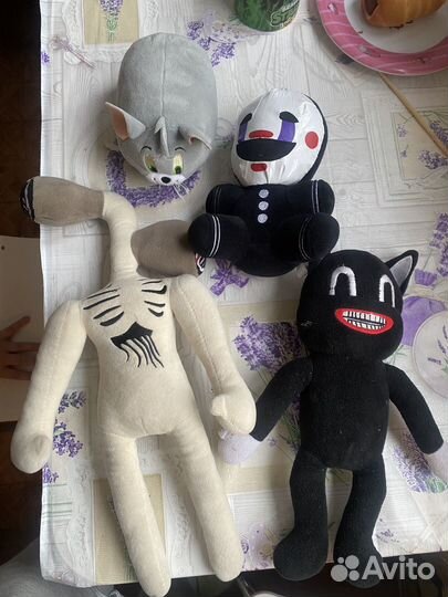 Игрушки сиреноголовый, картун кэт и другие черти