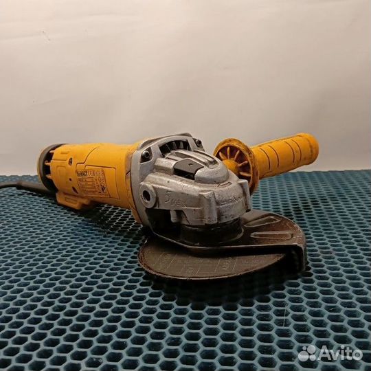 Болгарка DeWalt DWE4237-qs (Рассрочка /Т5)