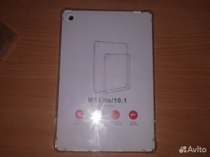 Чехол силиконовый на планшет huawei М5 Lite/10.1