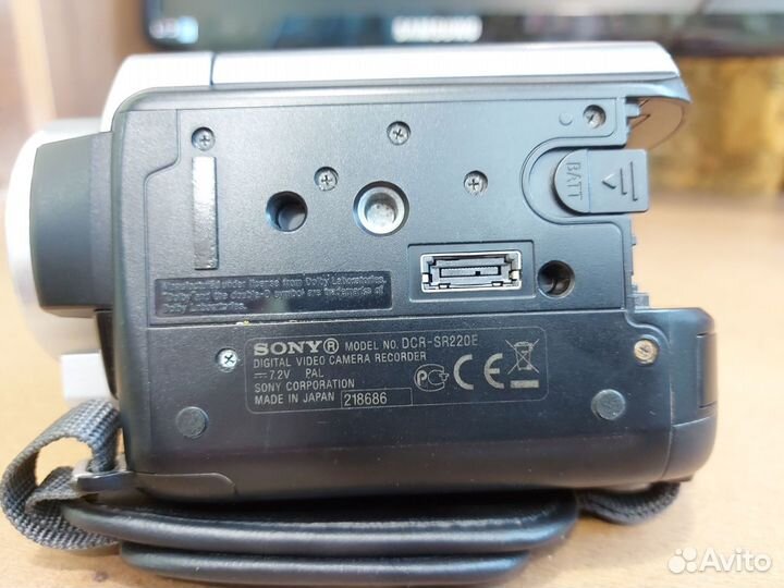 Видеокамера sony DCR-SR220E