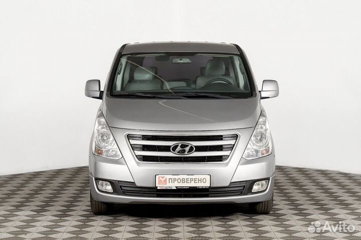 Hyundai Grand Starex 2.5 AT, 2016, 136 000 км