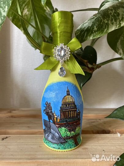 Праздничная бутылка