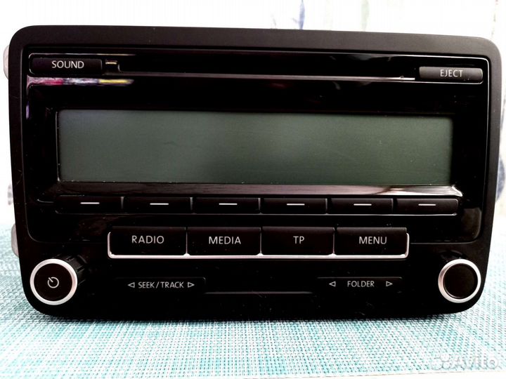 Магнитола на volkswagen jetta
