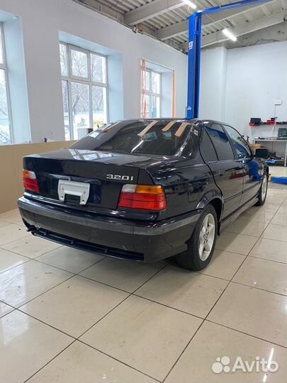 Замок двери передний левый Bmw 3 E36 sedan/ E36/2C