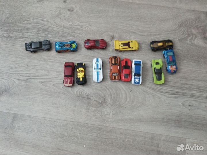 Машинки хот вилс hot wheels