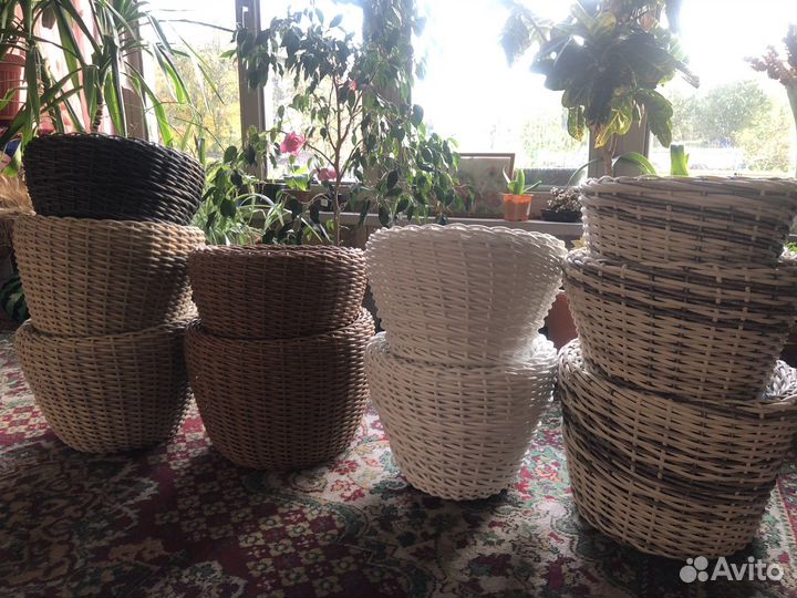 Кашпо напольное уличное