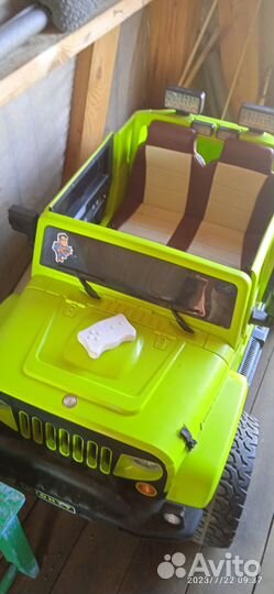 Продам детский автомобиль