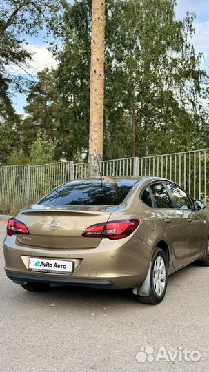 Opel Astra 1.6 МТ, 2014, 162 650 км