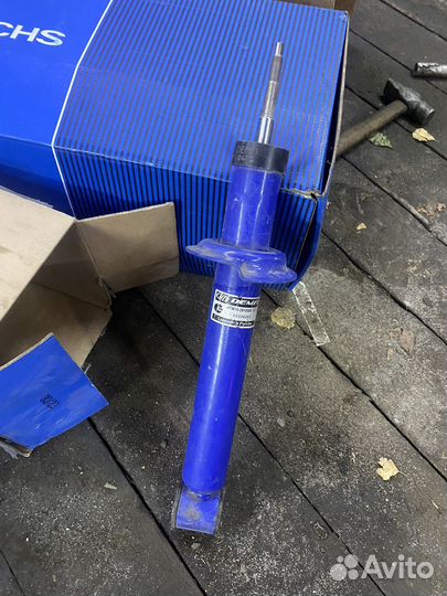 Амортизатор задний приора новый